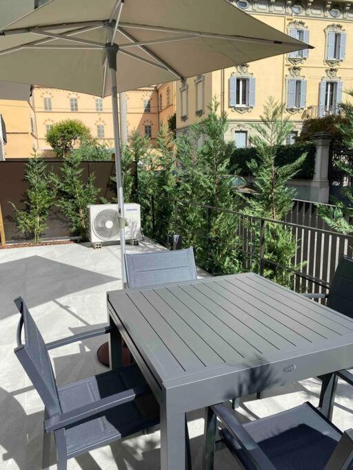 La Casa Di Gio: Piccolo Gioiello In Centro Como Bagian luar foto