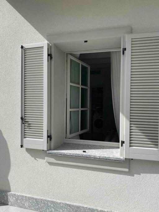 La Casa Di Gio: Piccolo Gioiello In Centro Como Bagian luar foto